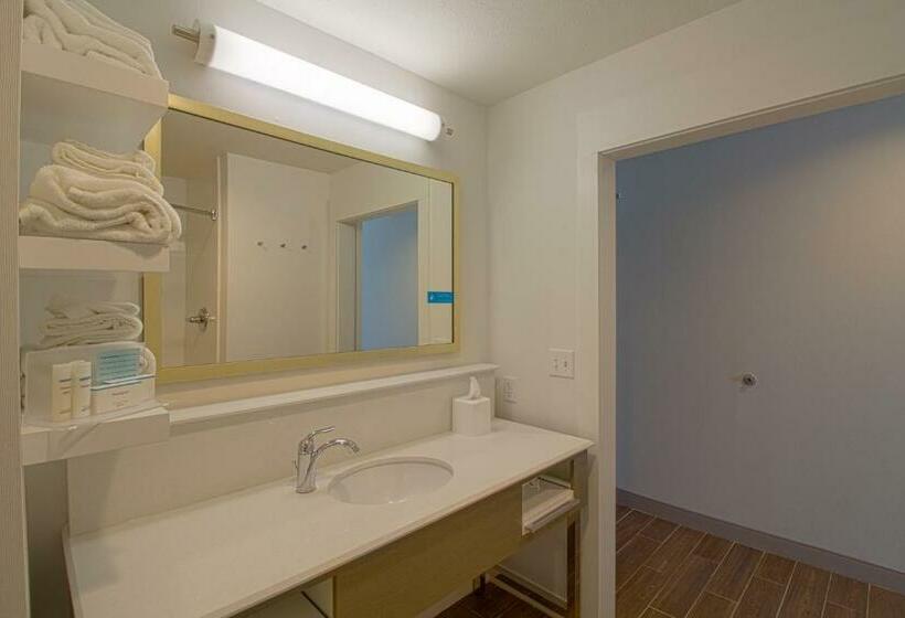Номер Executive Кровать Кинг, Hampton Inn Crestview South  I10