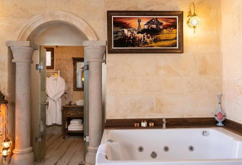 Suíte com Hidromassagem, Maron Stone House