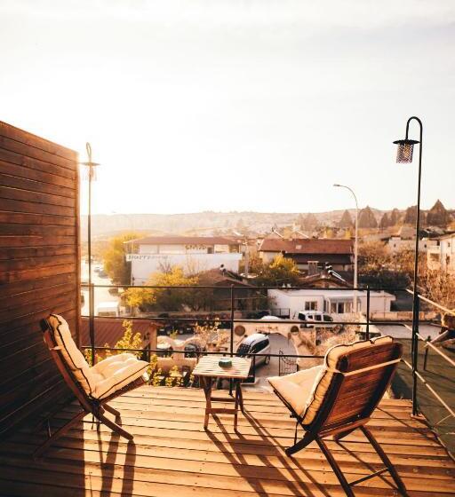 Quarto Estandar com Terraço, Maron Stone House