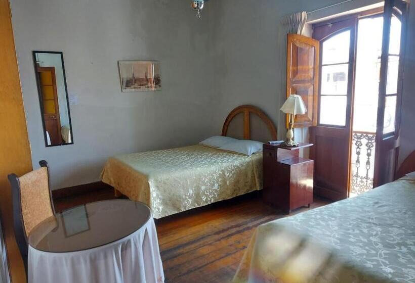 패밀리 룸, Hostal Lluvia De Oro