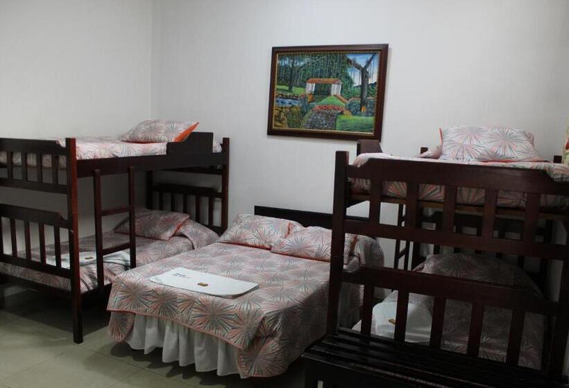 Семейный Номер, Hostal Isla Señorial