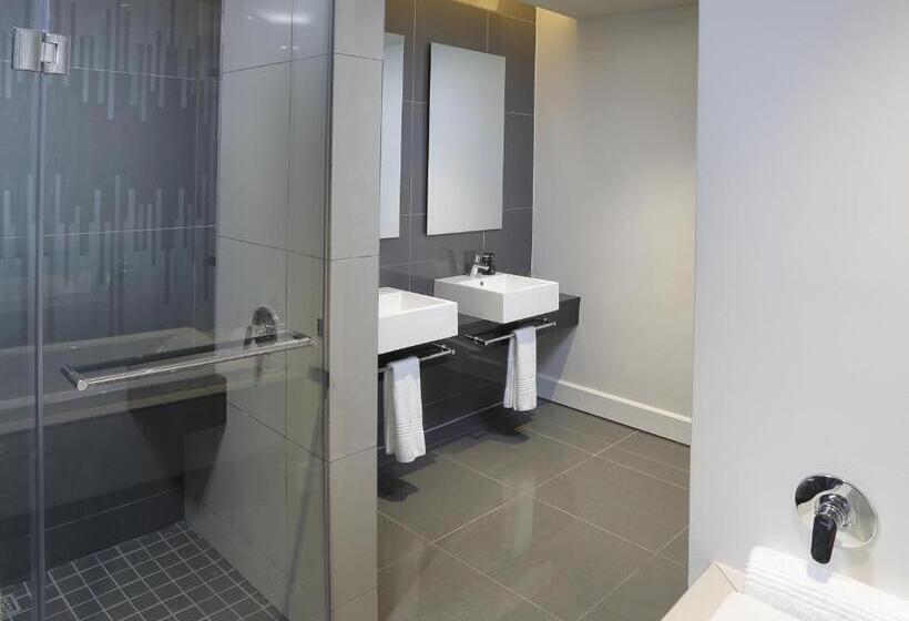 Апартаменты 2 Спальни, The Capital Menlyn Maine