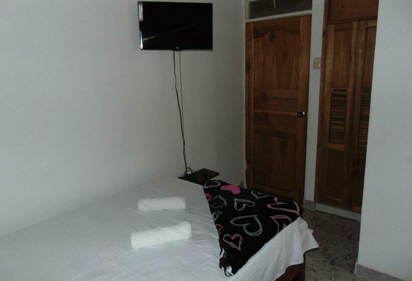 Habitación Cuádruple Estándar, Casa Campestre La Colombiana