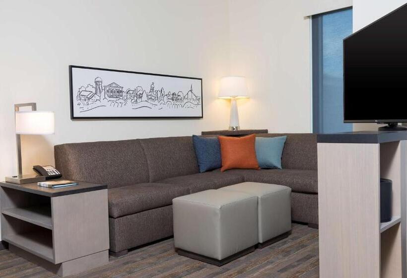 Студия Стандарт, Hyatt House Austin/downtown