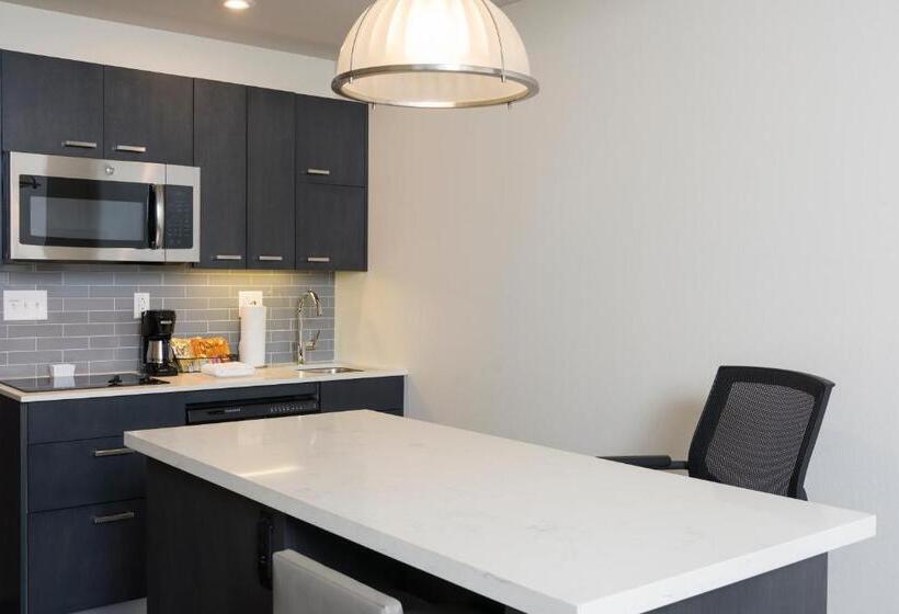 Студия Стандарт, Hyatt House Austin/downtown