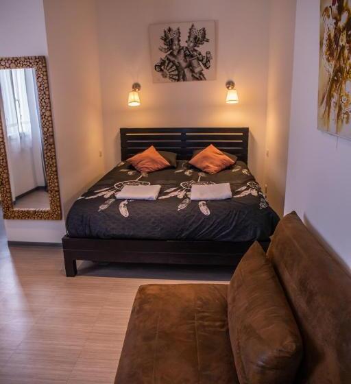Номер Стандарт, Auberge Sainte Marguerite