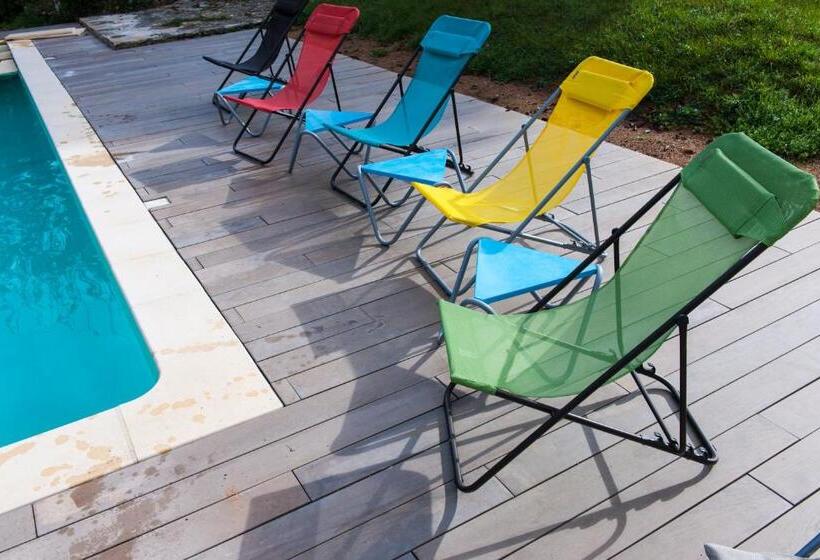 חדר סטנדרט, D'un Jour à L'autre