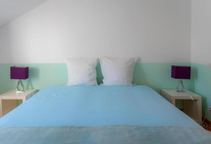 חדר סטנדרט, D'un Jour à L'autre