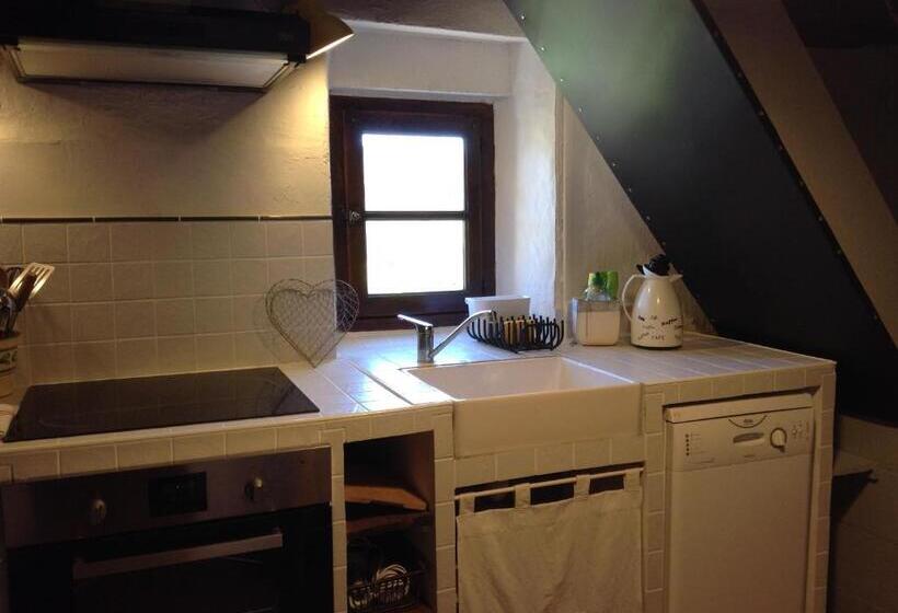 בית, חדר שינה 1, D'un Jour à L'autre