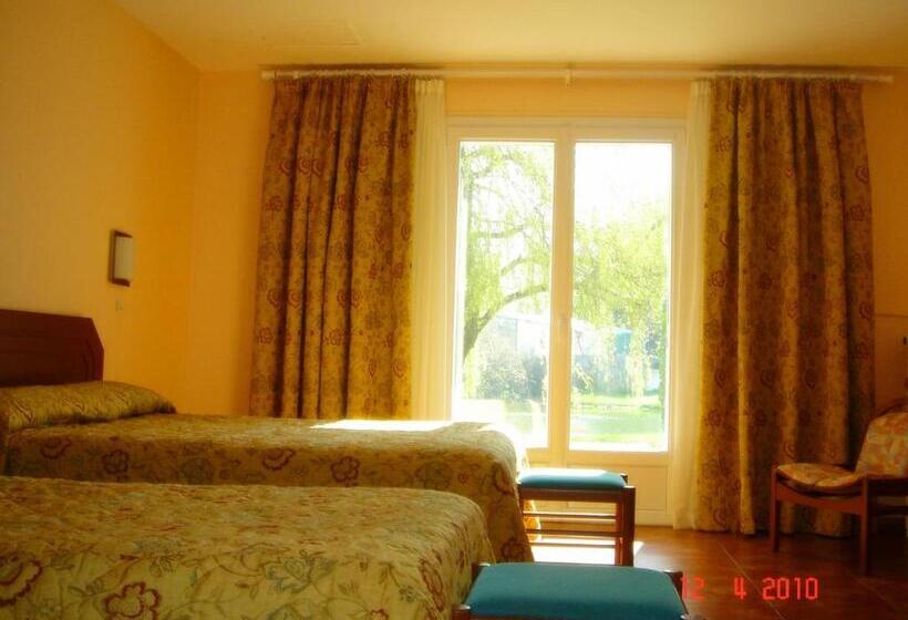 Семейный Номер, Motel Des Bruyères