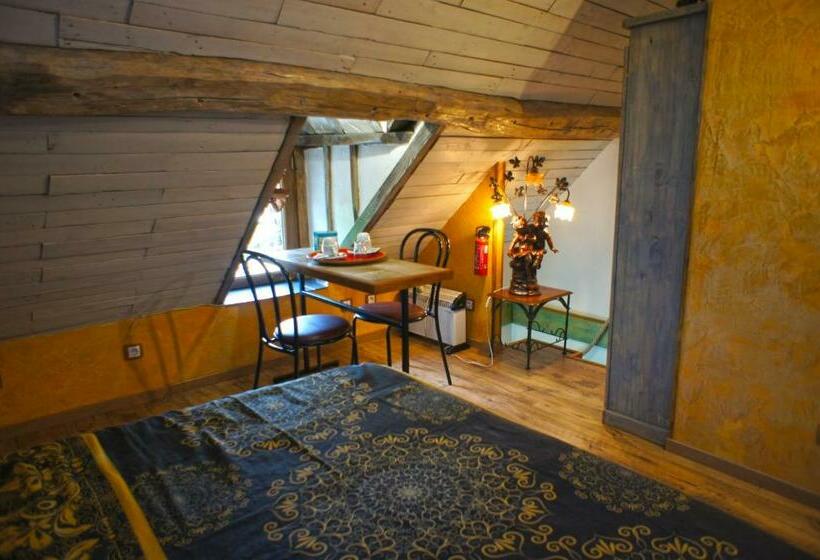 Номер Стандарт, Aux Logis De La Solre