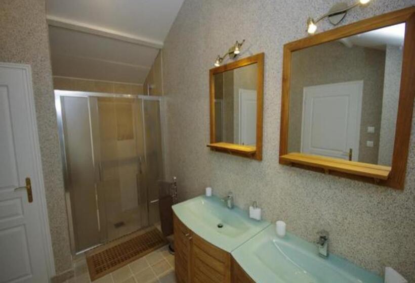 Номер Стандарт, Le Clos Du Murier