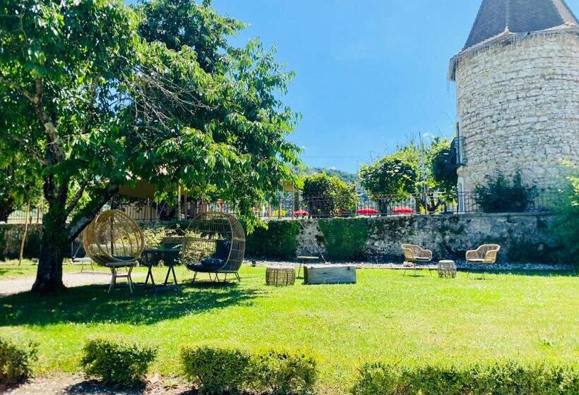 Полулюкс, Domaine De Suzel