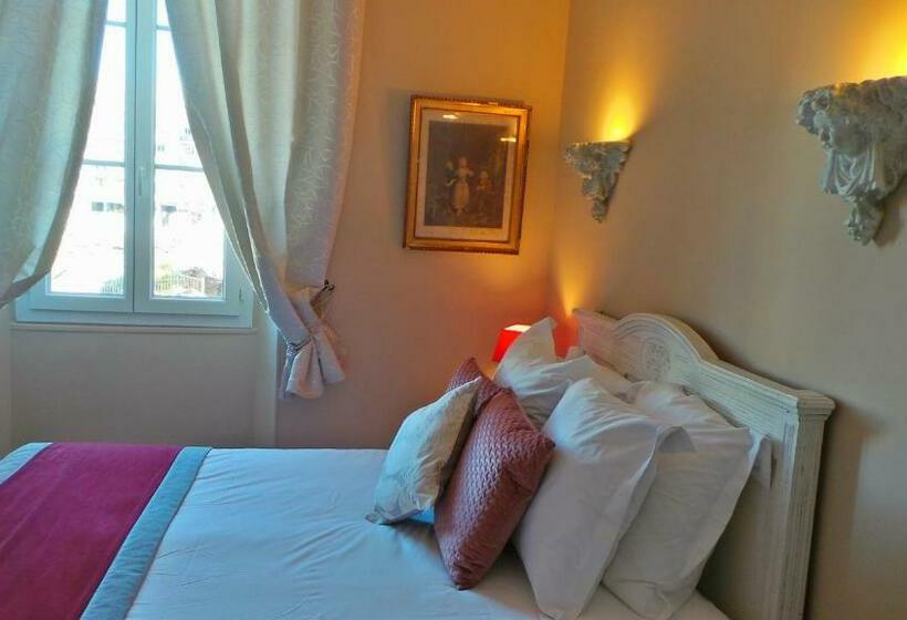 스탠다드 룸, Relais Du Postillon