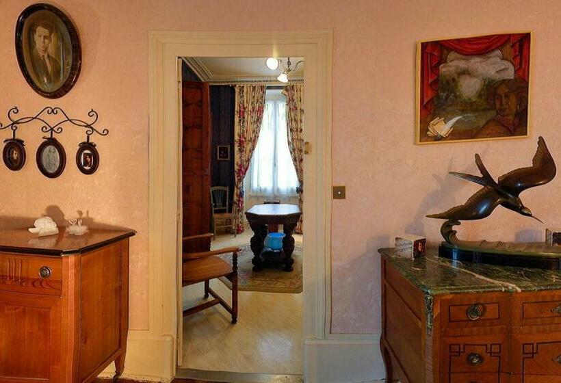 غرفة قياسية, Amphore Du Berry