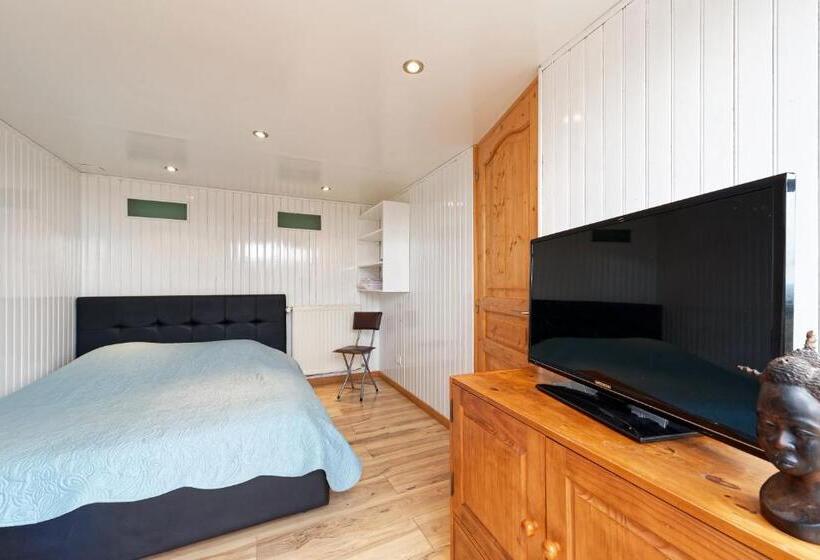 Номер Economy с общей ванной комнатой, Chambres D Hotes à Autun