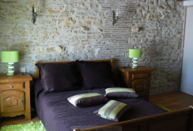 Номер Стандарт, Le Manoir Des Chapelles