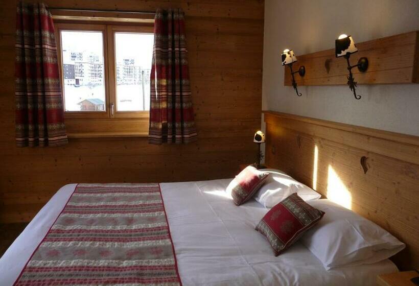 اتاق استاندارد, Chalet Hôtel Le Beausoleil, The Originals Relais