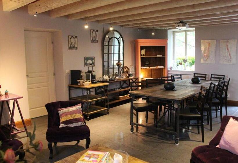 コンフォートルーム, Le Clos De La Challangette