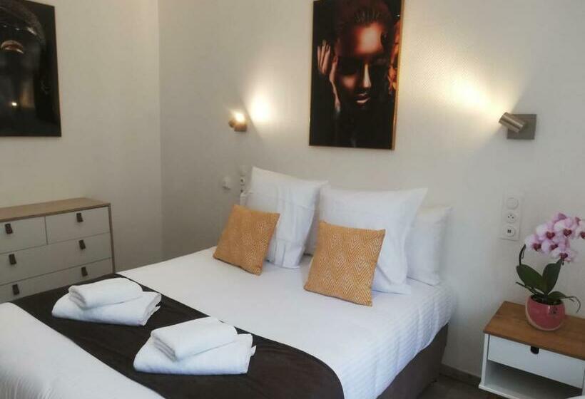 Номер Стандарт, Logis Hôtel Belle Etoile Vichy
