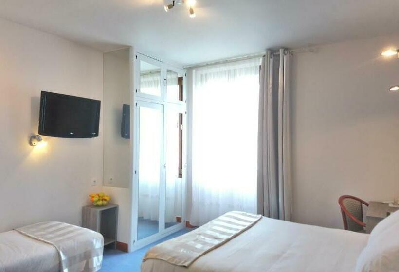 Quarto Triplo Standart, Logis Hotel & Restaurant Bergeret Sport
