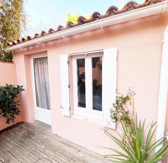 غرفة قياسية, & Cantine De La Plage