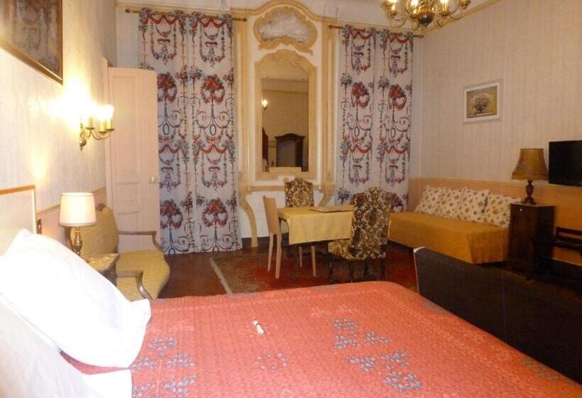 سوییت جونیور, Hôtel Du Fiacre