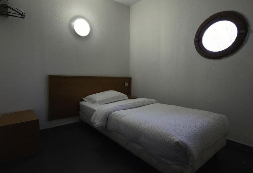 Номер Economy Индивидуальный, Hôtel La Rocade
