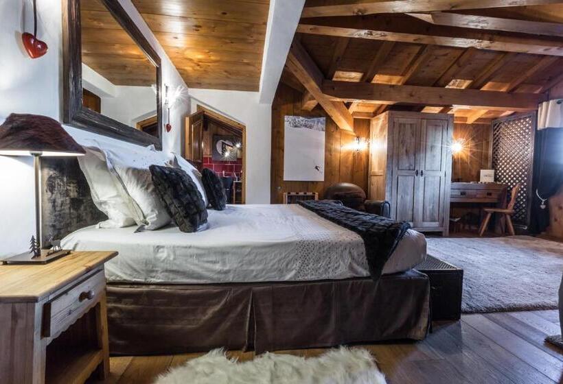 Camera Standard, Les Monts Charvin