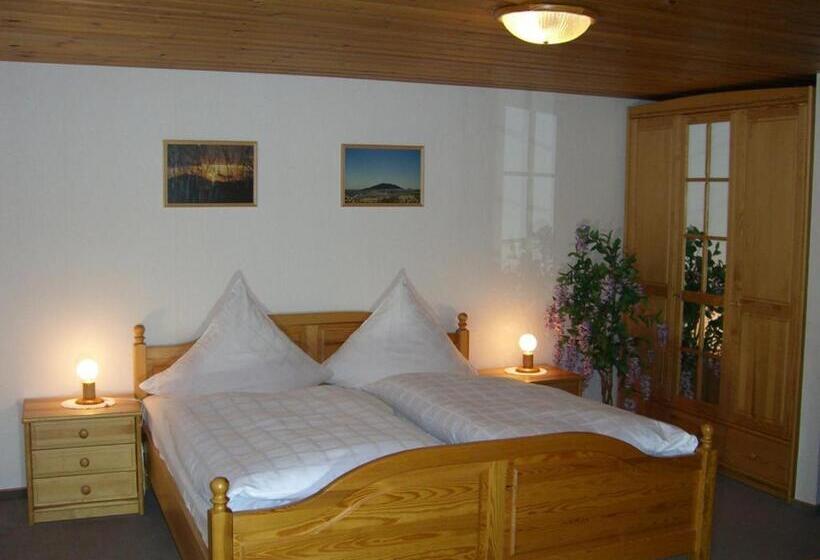 Номер Стандарт Трехместный, Garnihotel Zur Linde   Bayerischer Wald   Aktivcard Mit 130 Kostenfreien Leistungen   Kostenloser Pa