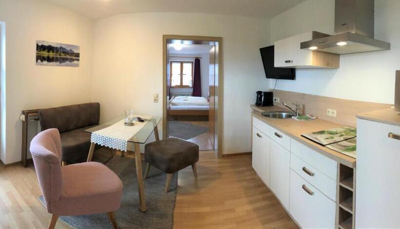 Appartement met 1 Slaapkamer en Balkon, Gästehaus Seeklause