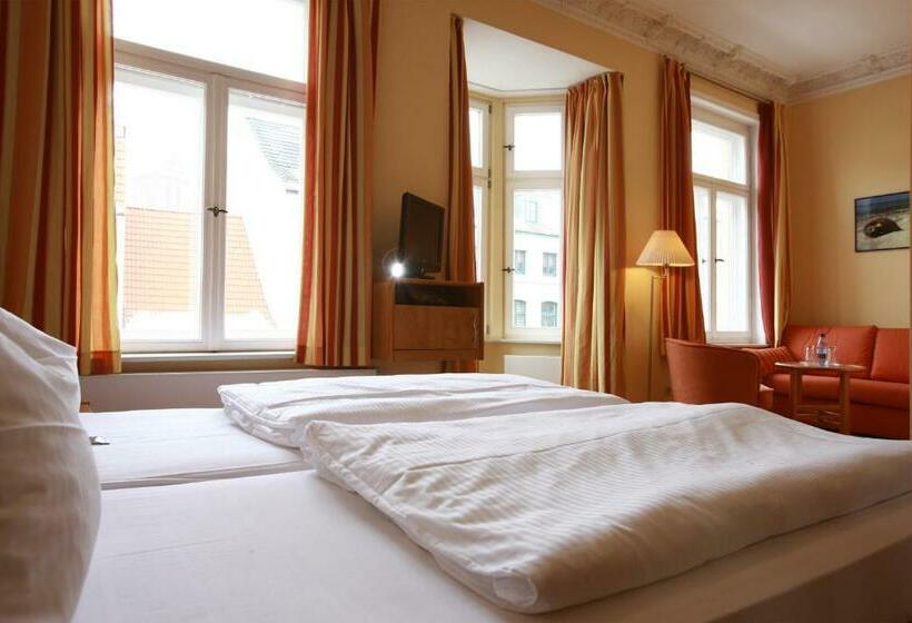 Номер Комфорт, Restaurant & Hotel Wismar