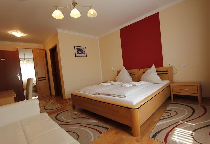 Quarto Estandar Individual, Rheinmoselview