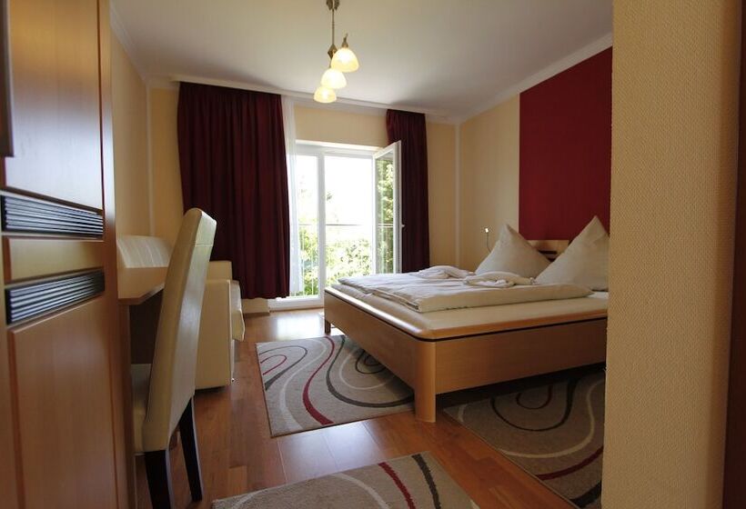 Quarto Triplo Estandar, Rheinmoselview