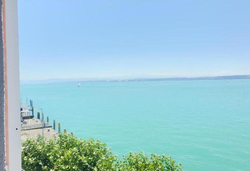 Номер Стандарт Вид на Озеро, Strand Cafe Meersburg