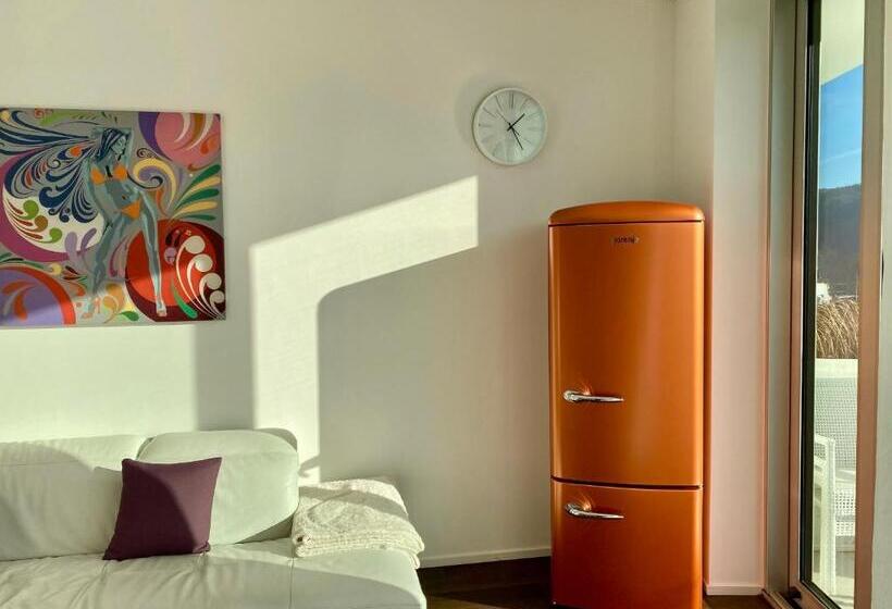 Апартаменты Deluxe с 1 спальней, с видом на бассейн, Weingut Aparthotel Olinger