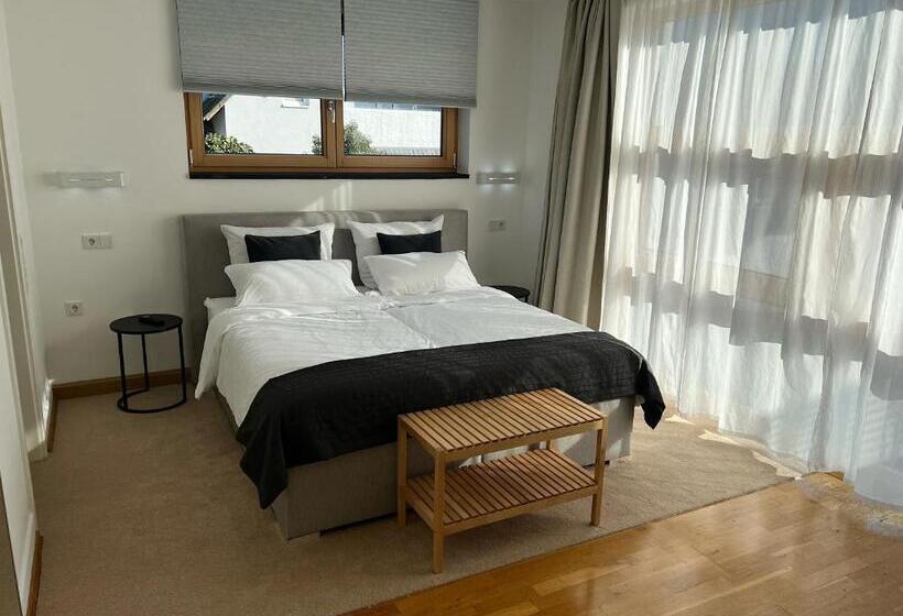 Люкс Повышенной Комфортности, Weingut Aparthotel Olinger