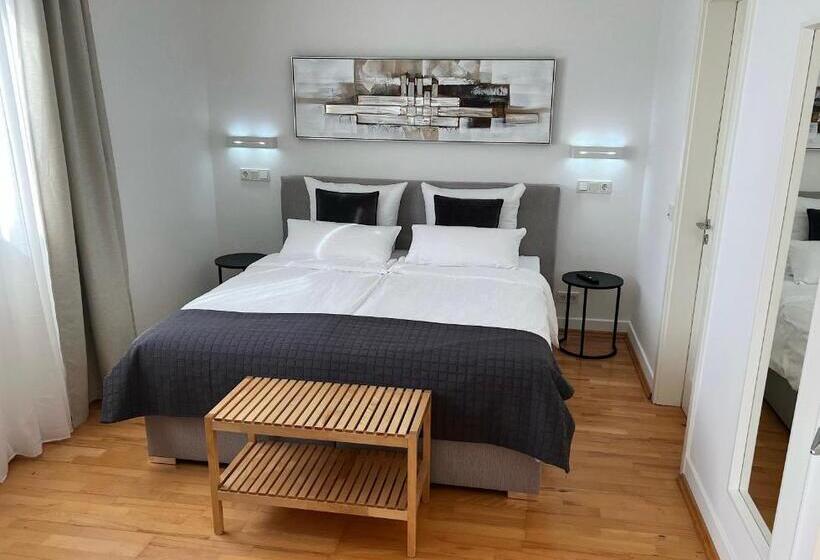 Люкс Повышенной Комфортности, Weingut Aparthotel Olinger