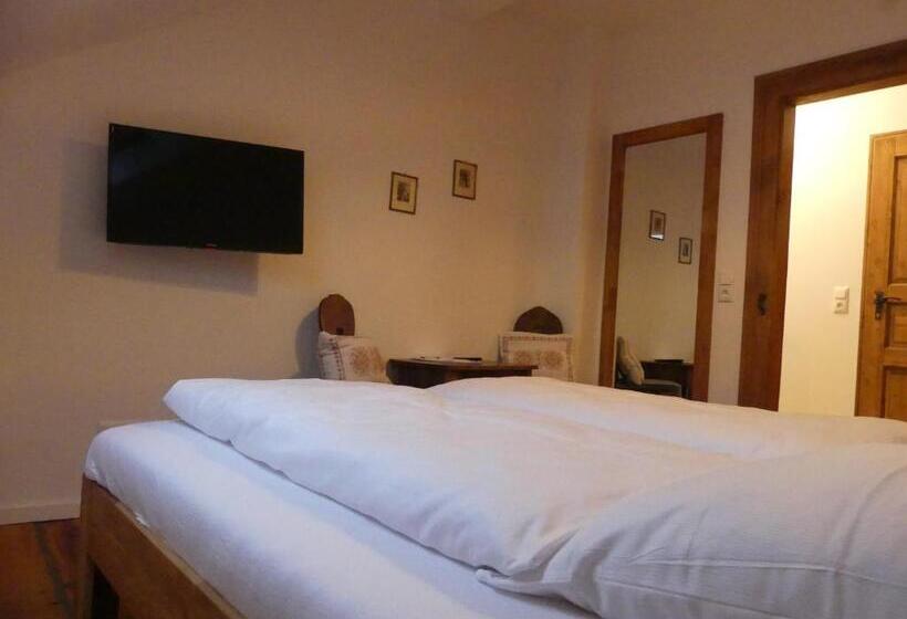 Номер Стандарт, Bayerischer Hof