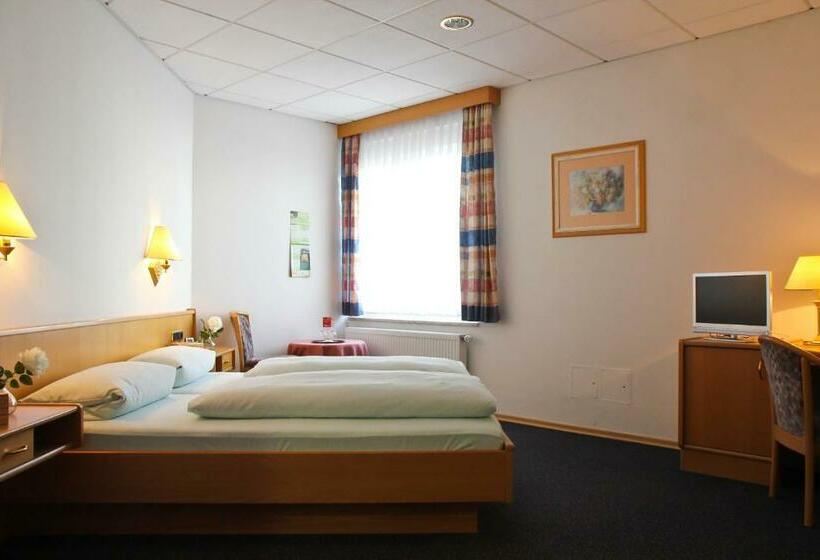 Quarto Estandar, Zum Bräu Toni