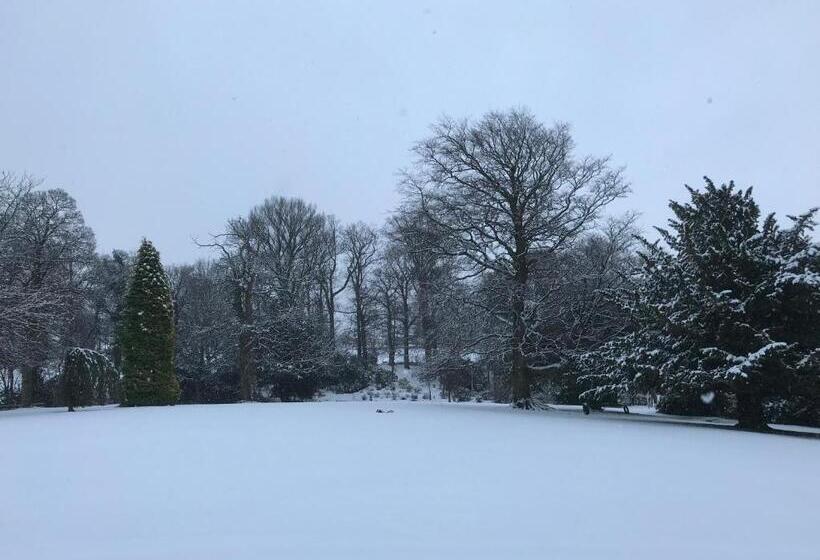 غرفة قياسية مطلّة علي الحديقة, West Plean House