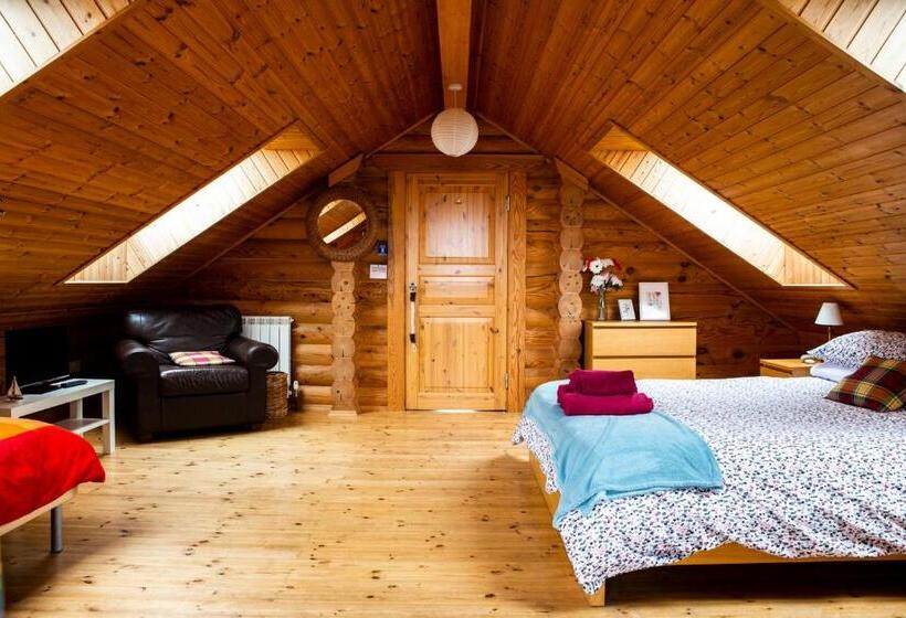 غرفة قياسية مطلّة علي البحر مزوَّدة بشُرفة, Pourquoi Pas B&b