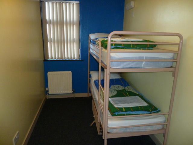اتاق استاندارد با سرویس بهداشتی مشترک, Belfast International Youth Hostel