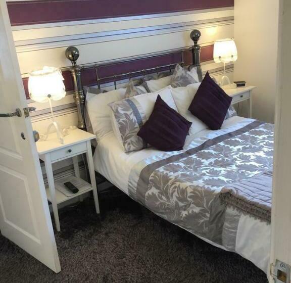 اتاق استاندارد, Three Bridges Bed & Breakfast