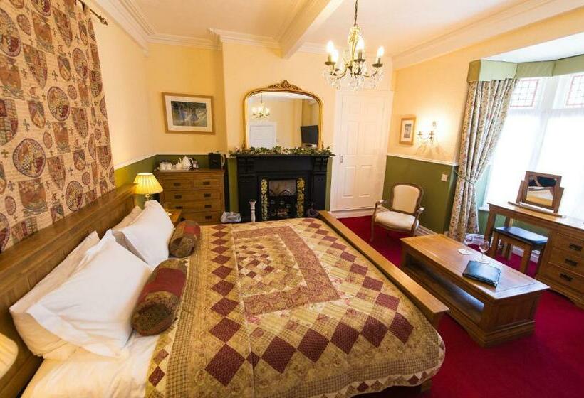 キングサイズベッドのスーペリアルーム, Victoria House Room Only Accommodation