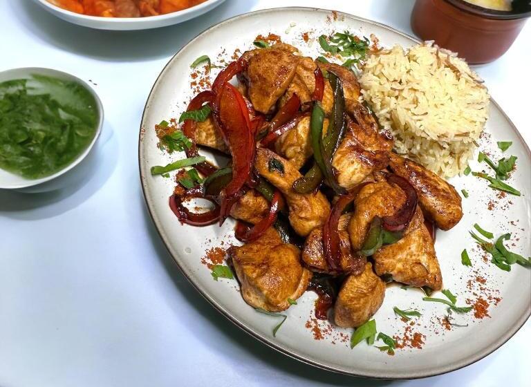 اتاق استاندارد یک نفره, 281 Hotel & Restaurant