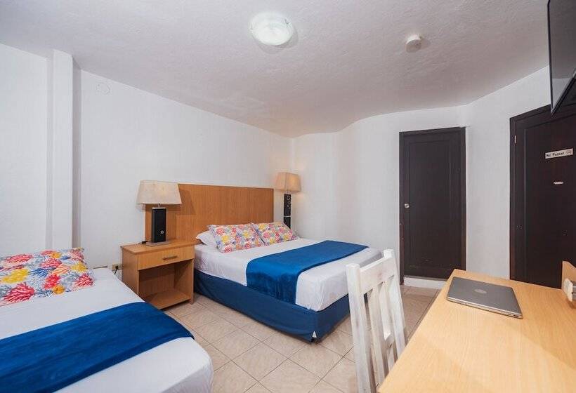 Трехместный Номер Комфорт, Hostal North Seymour