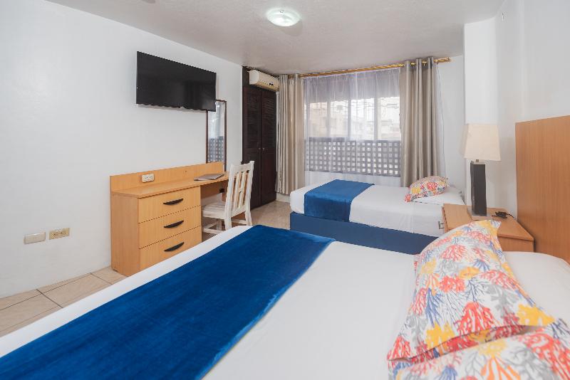 Номер Стандарт Трехместный, Hostal North Seymour