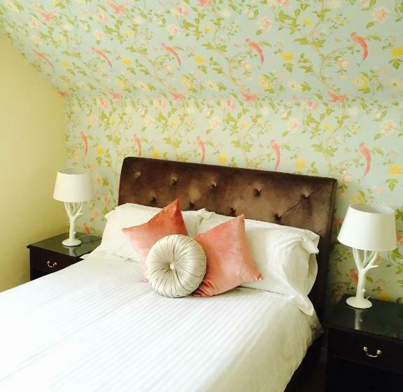 스위트, 281 Hotel & Restaurant