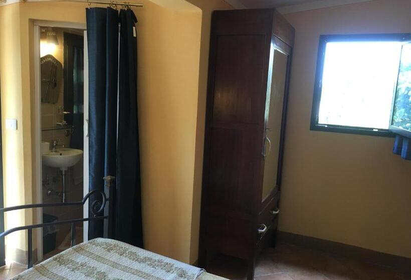 Апартаменты 2 Спальни с Садом, Agriturismo Il Paradiso